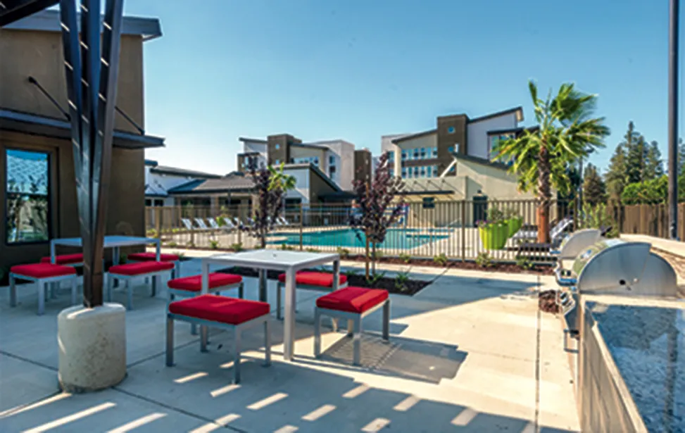 The Vista student housing exterior and amenities photo 6